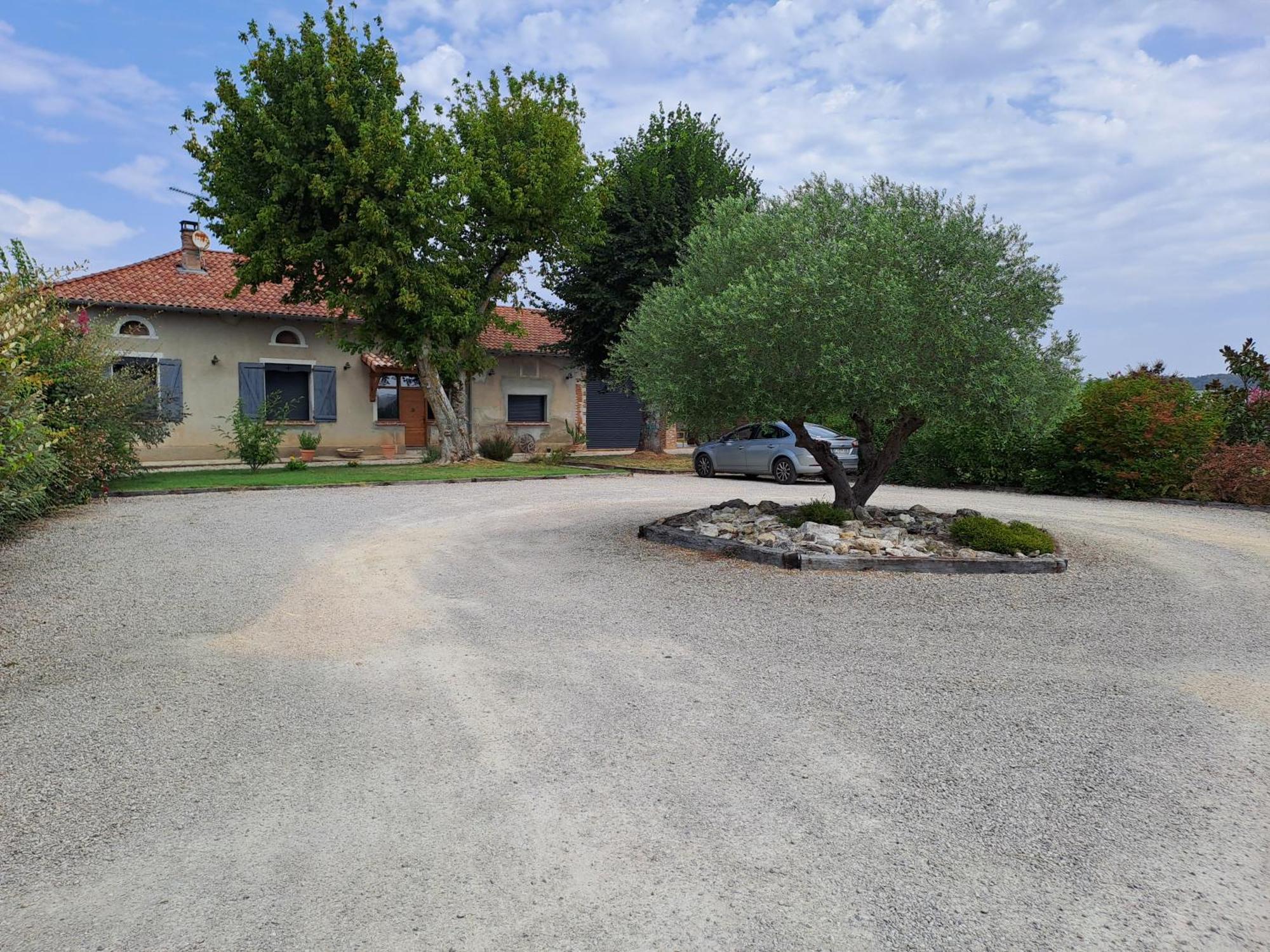 Petit Coin De Paradis, Calme Et Confort Garantie ! Chambre Independante Dans Une Dependance ! Montauban Exterior foto